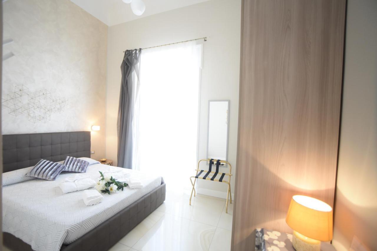 Casa Felice Suite Room Taranto Eksteriør billede